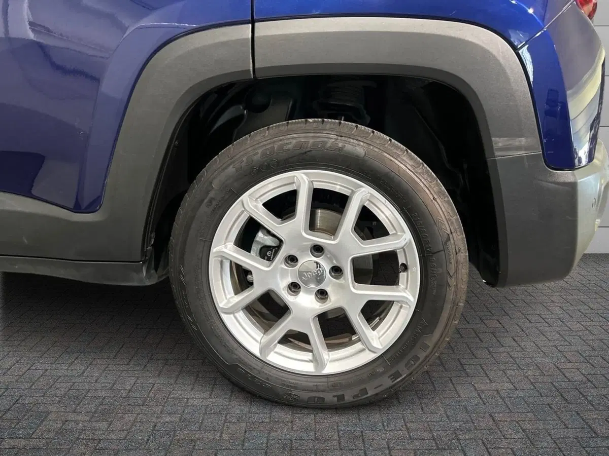 Jeep Renegade usata a Milano (12)