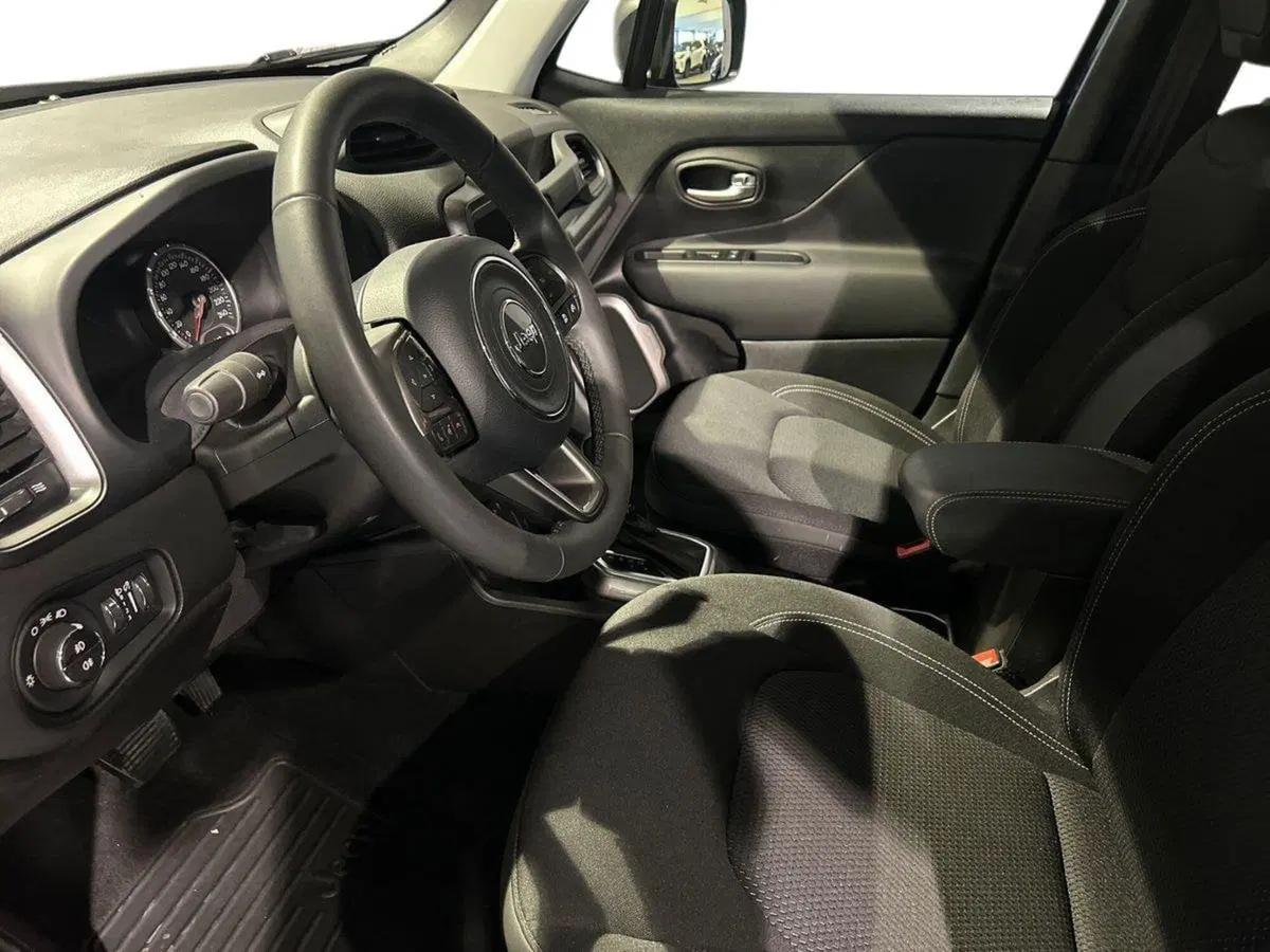 Jeep Renegade usata a Milano (7)