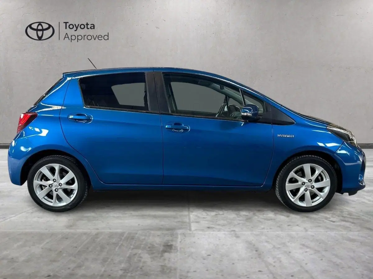 Toyota Yaris usata a Milano (5)
