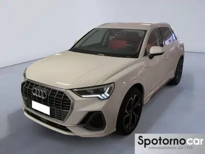 Audi Q3 45 TFSI e S tronic S line edition del 2021 usata a Milano