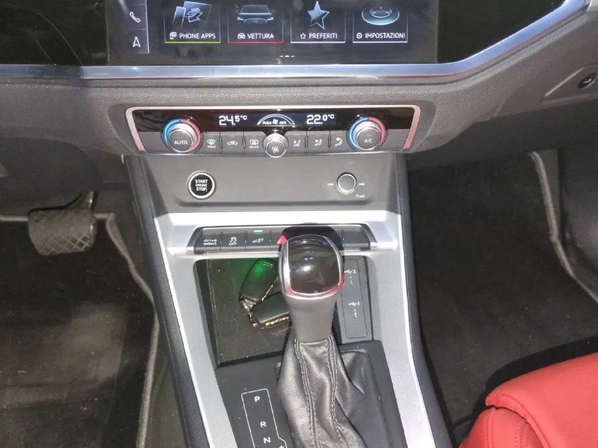 Audi Q3 usata a Milano (17)