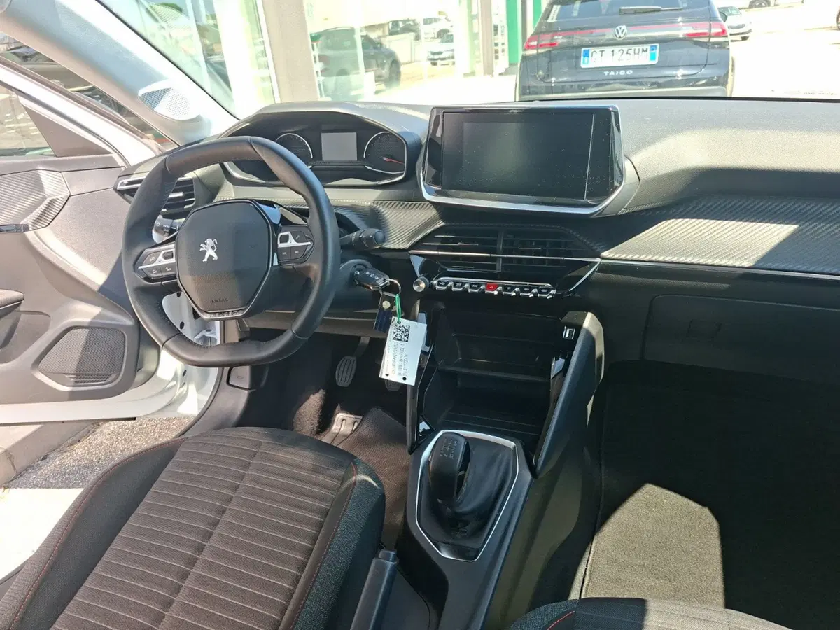 Peugeot 208 usata a Ancona (14)