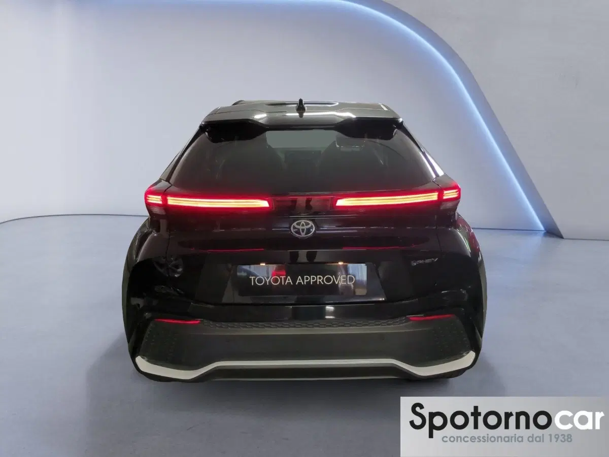 Toyota Toyota C-HR usata a Milano (4)