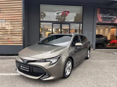 Toyota Corolla Touring Sports 1.8 Hybrid Active del 2021 usata a Carpi
