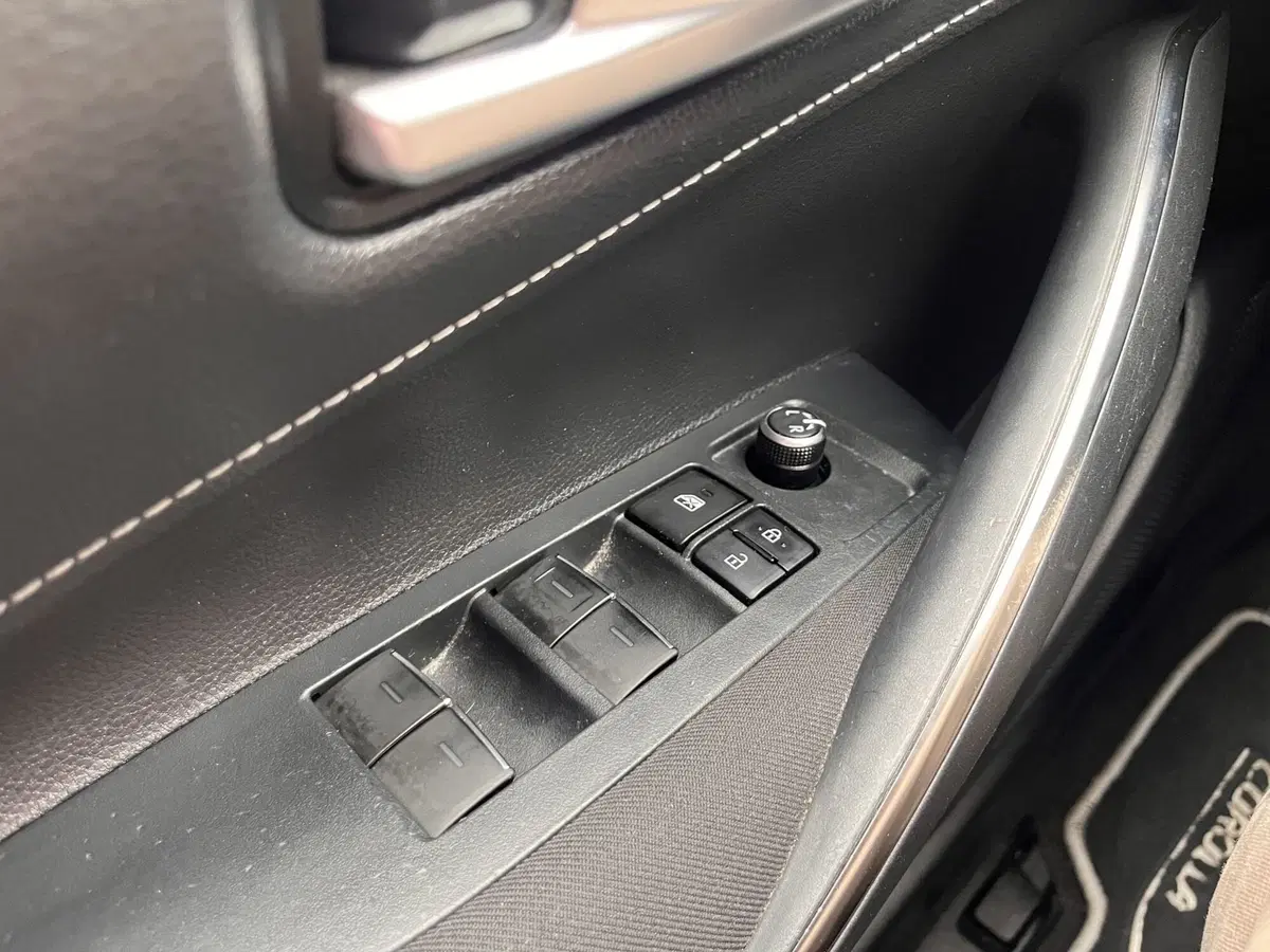 Toyota Corolla Touring Sports usata a Modena (18)