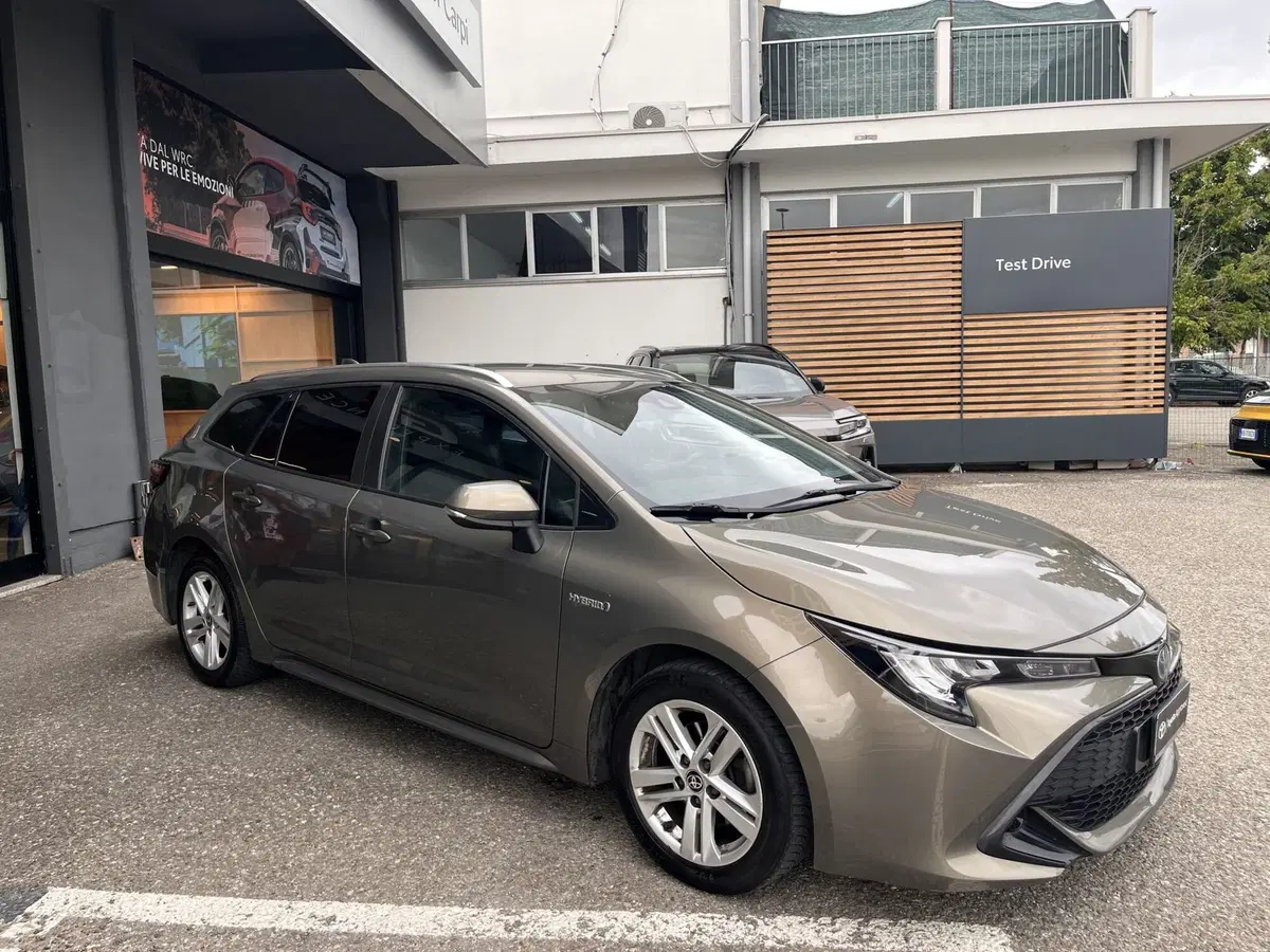 Toyota Corolla Touring Sports usata a Modena (5)