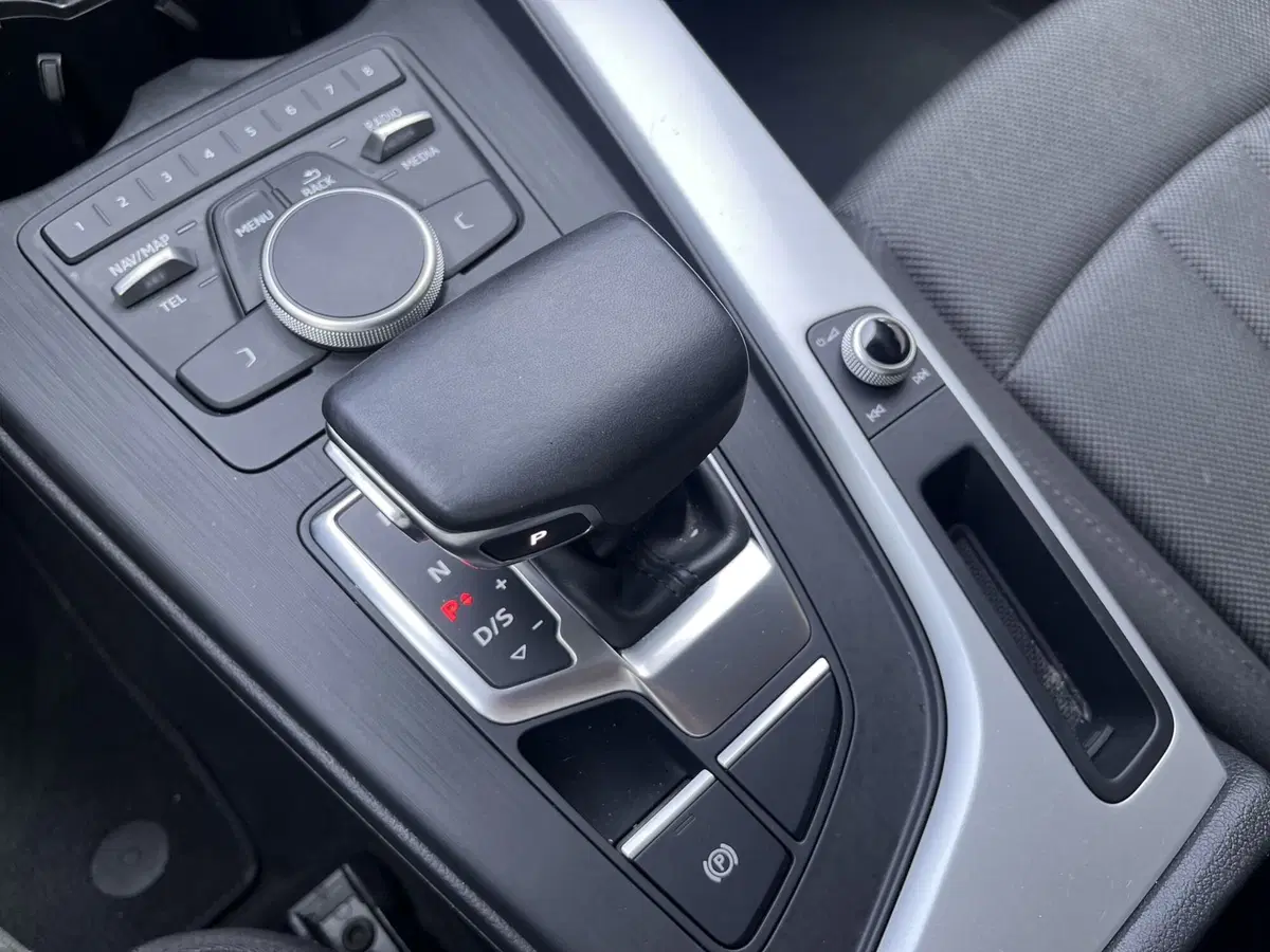 Audi A4 Avant usata a Modena (16)