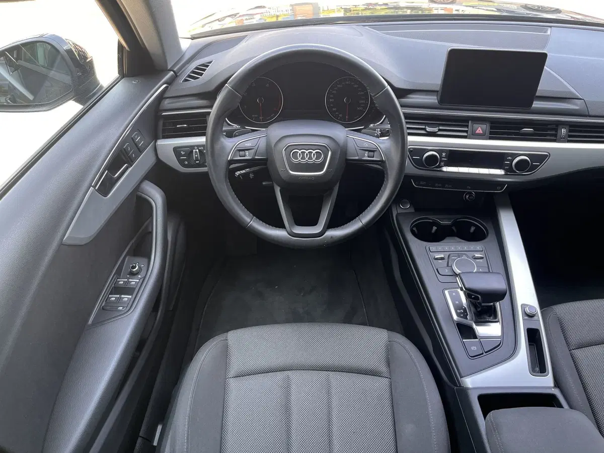 Audi A4 Avant usata a Modena (7)