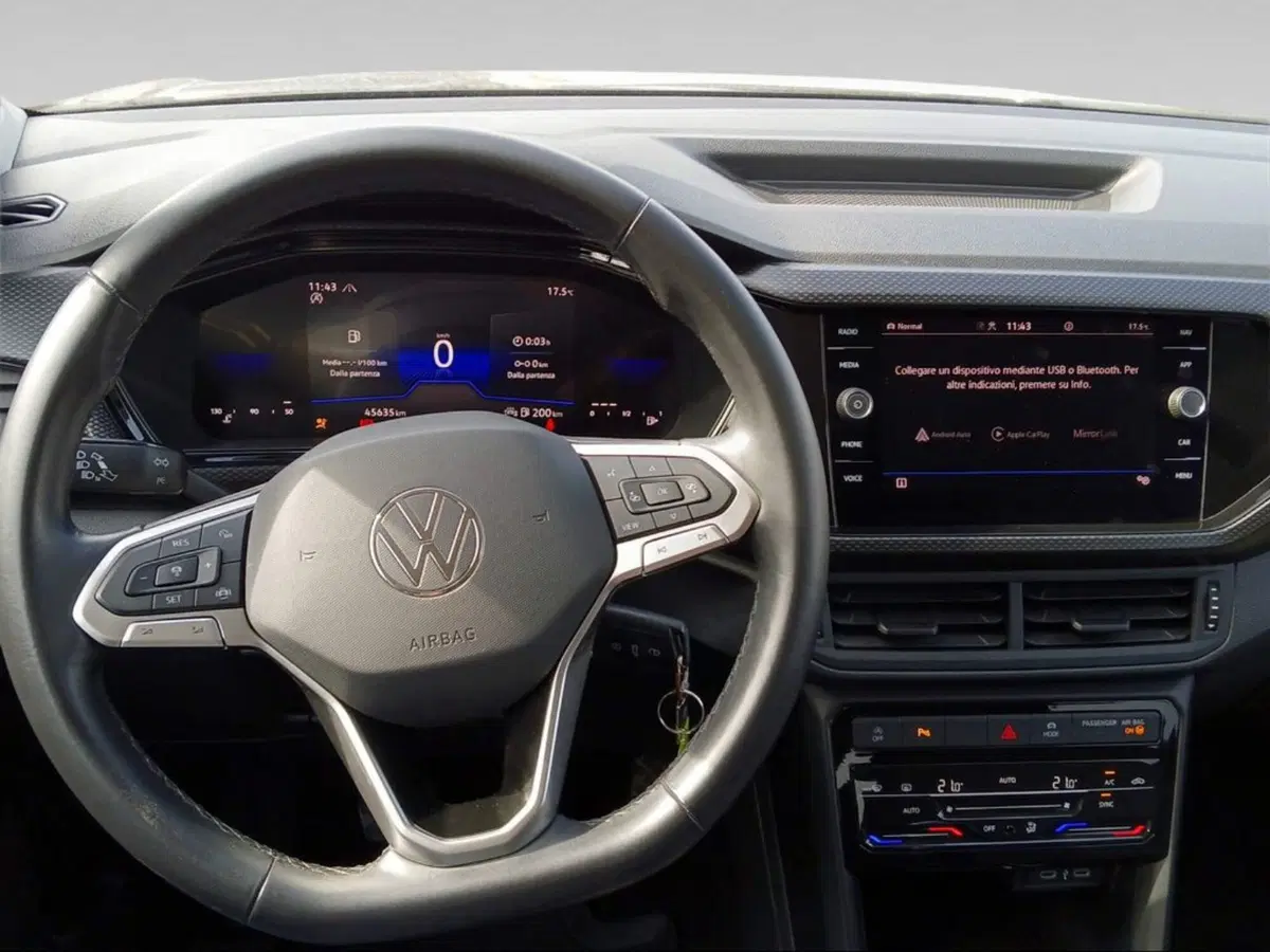 Volkswagen T-Cross usata a Livorno (7)