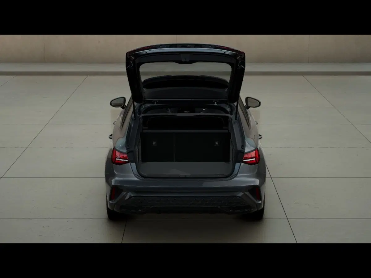 Audi A3 Sportback nuova a Pisa (5)
