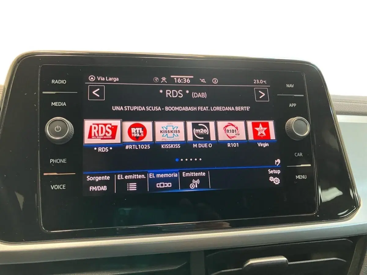 Volkswagen T-Roc usata a Bologna (14)