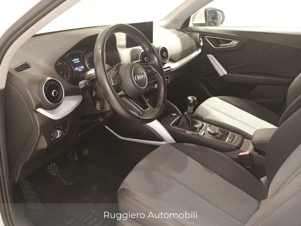 Audi Q2 usata a Catanzaro (11)