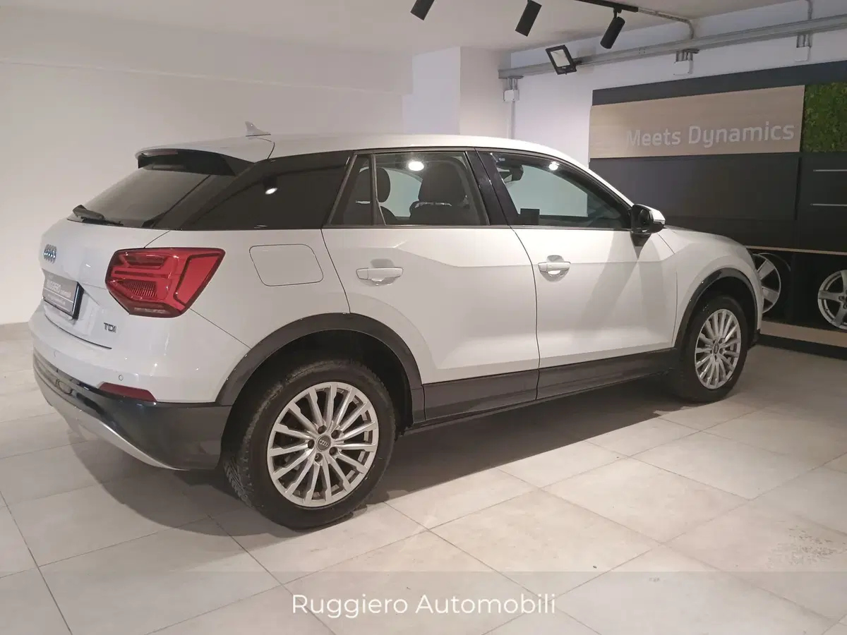 Audi Q2 usata a Catanzaro (7)