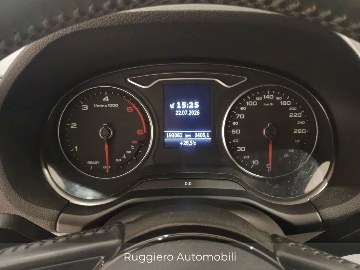Audi Q2 usata a Catanzaro (9)