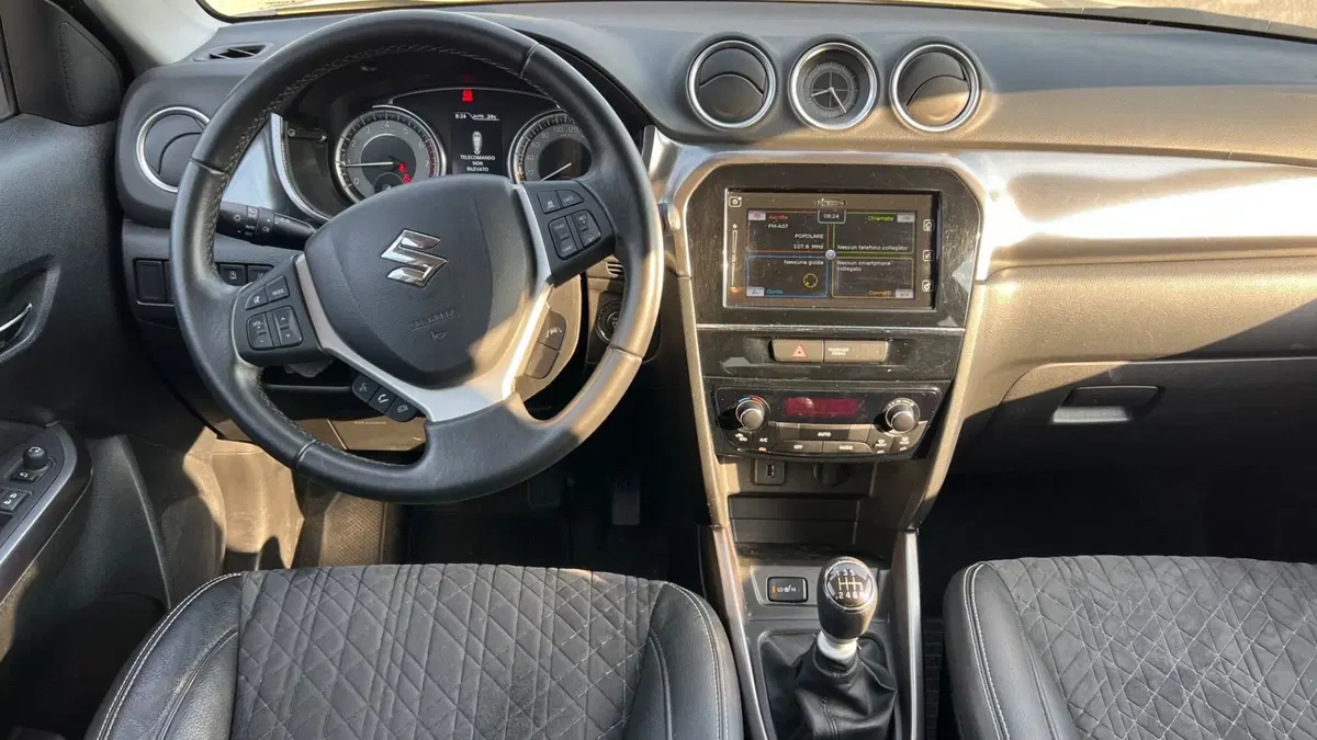 Suzuki Vitara usata a Alessandria (9)