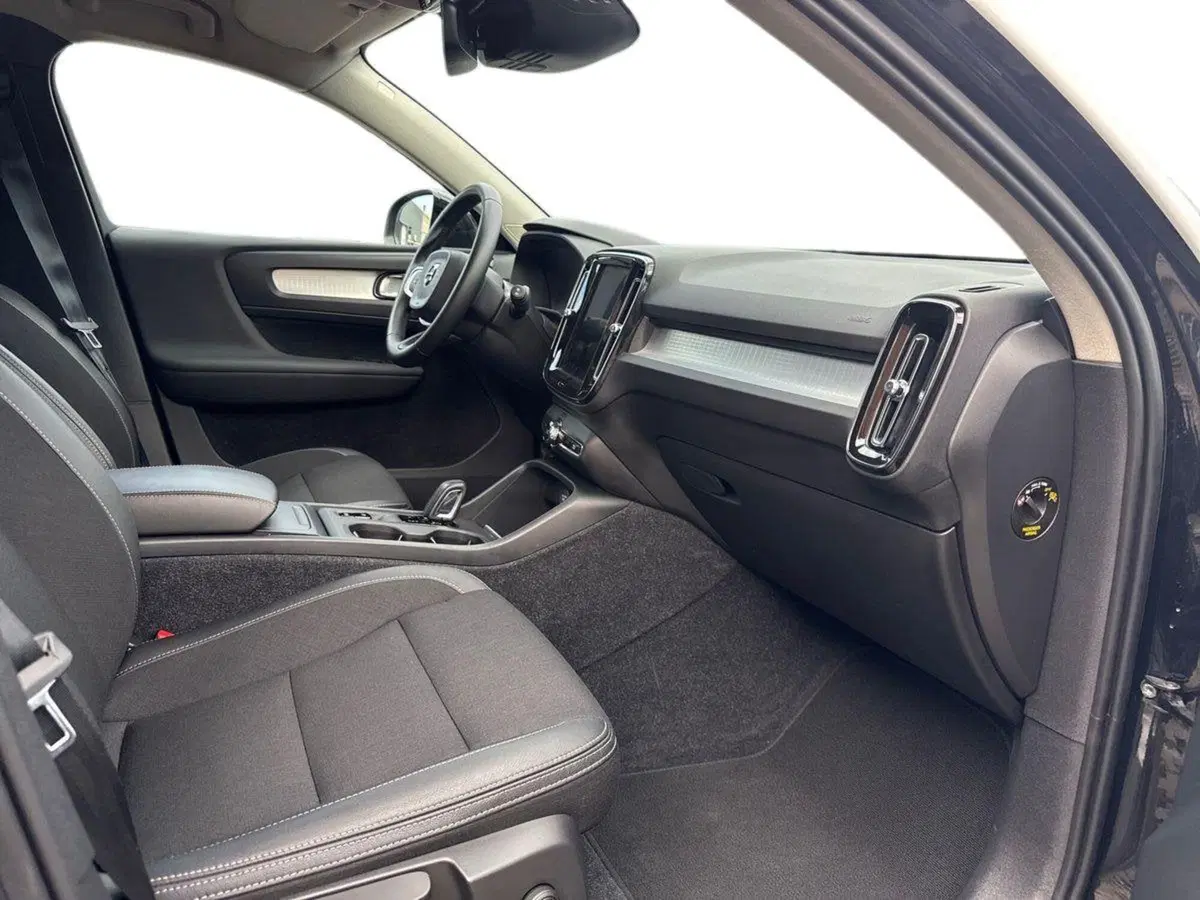 Volvo XC40 usata a Parma (5)