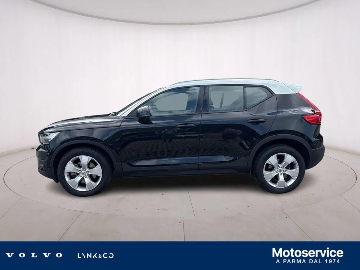 Volvo XC40 usata a Parma (8)