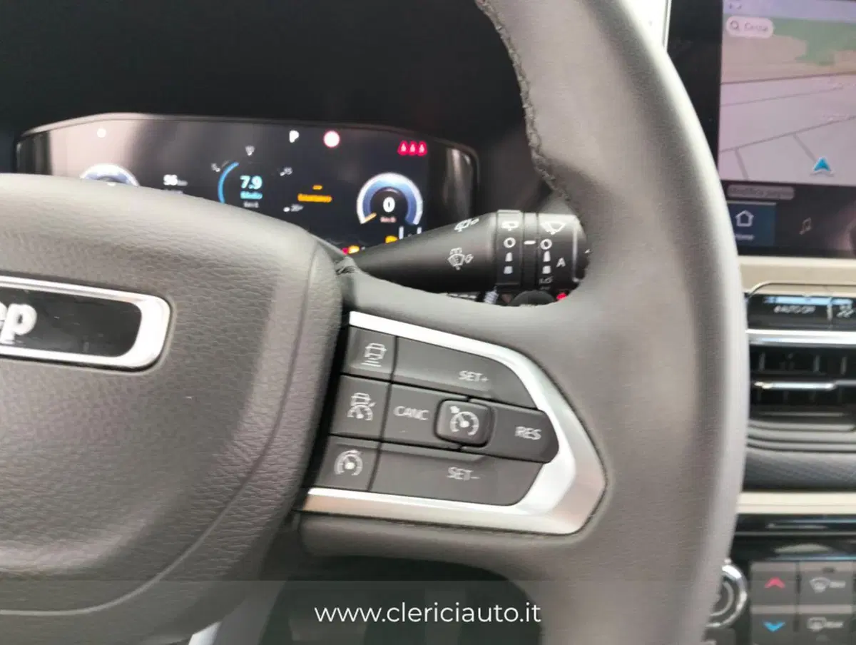 Jeep Compass usata a Como (11)