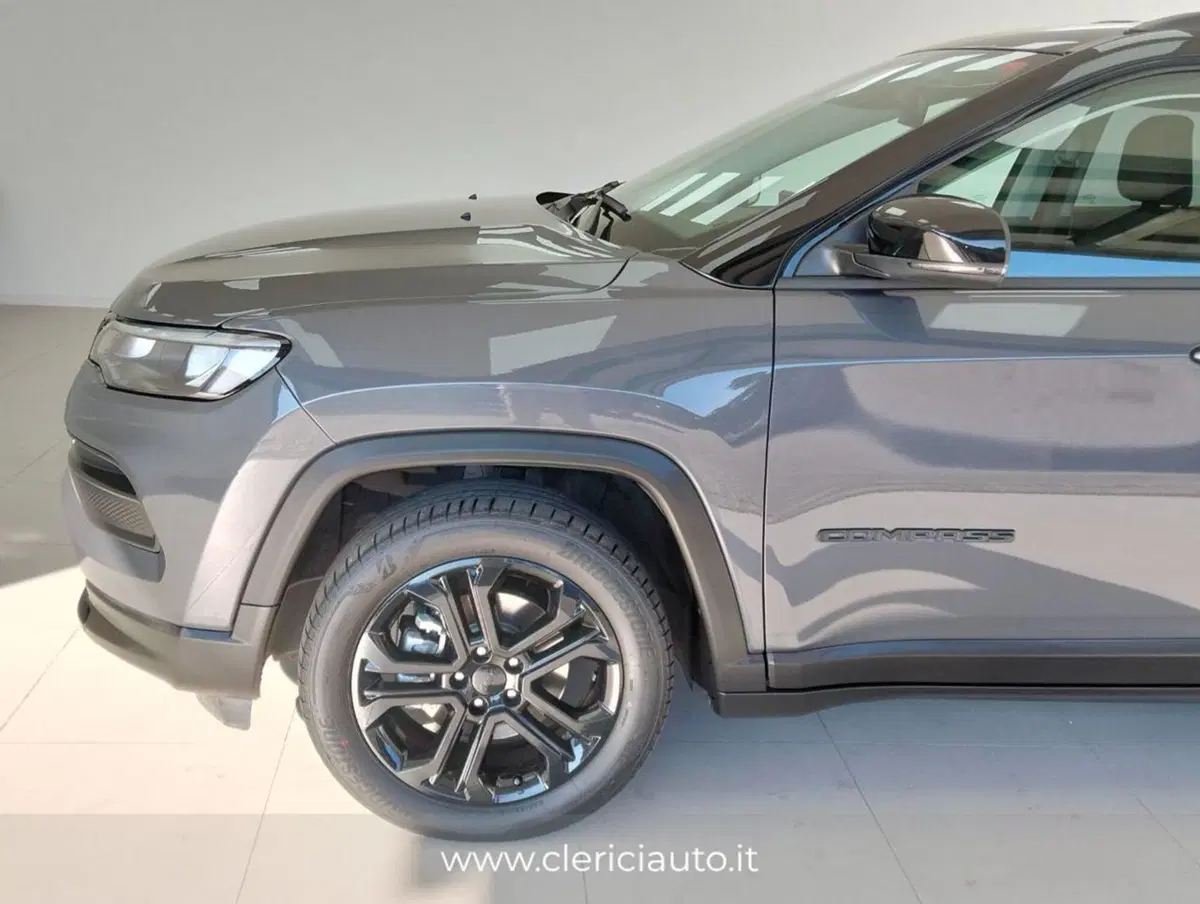 Jeep Compass usata a Como (9)