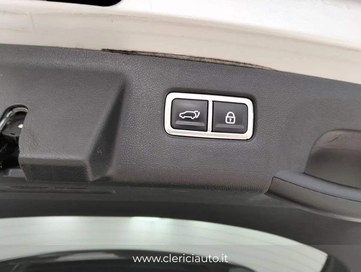 Kia Sorento usata a Como (19)