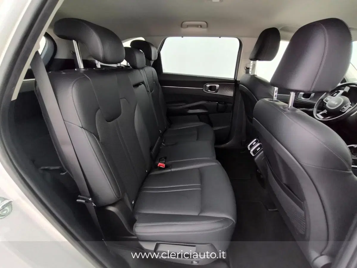 Kia Sorento usata a Como (5)