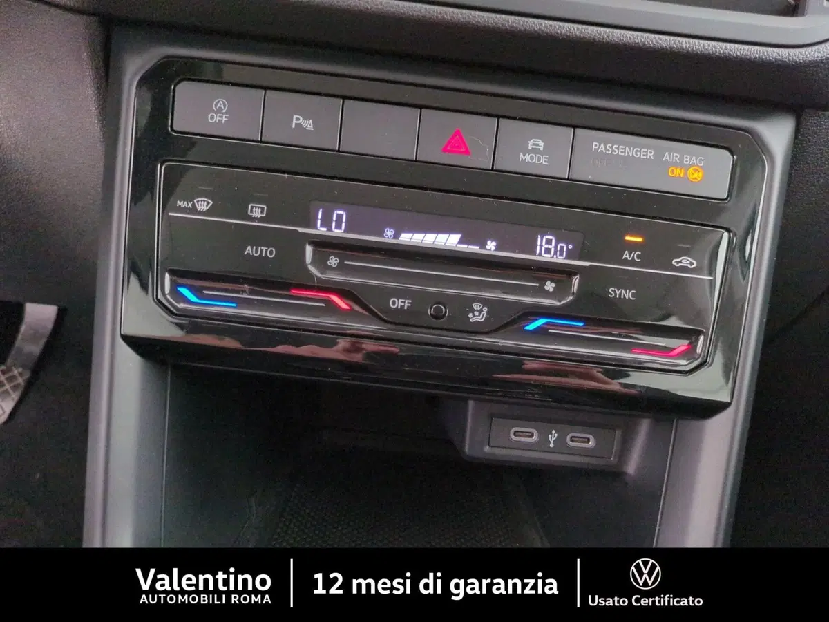 Volkswagen T-Cross usata a Roma (16)
