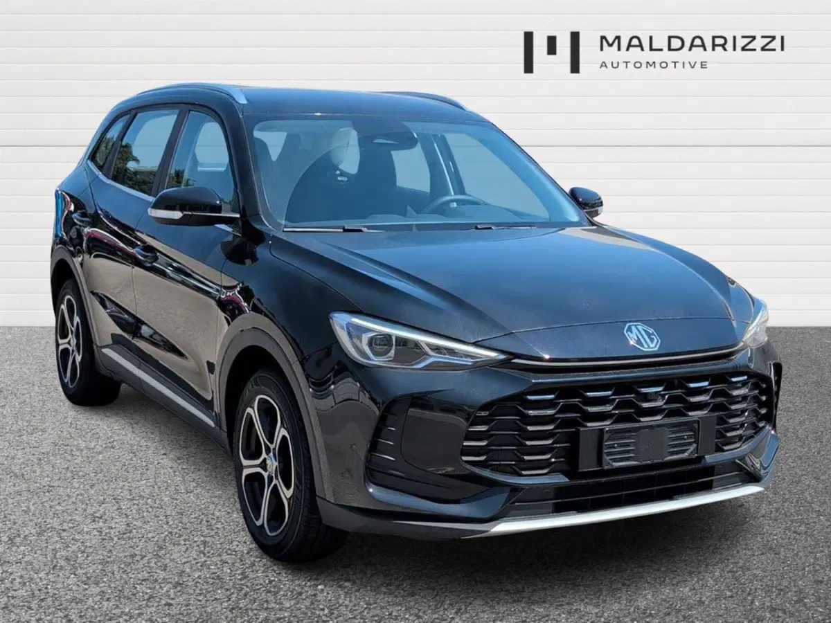 Mg ZS EV nuova a Bari