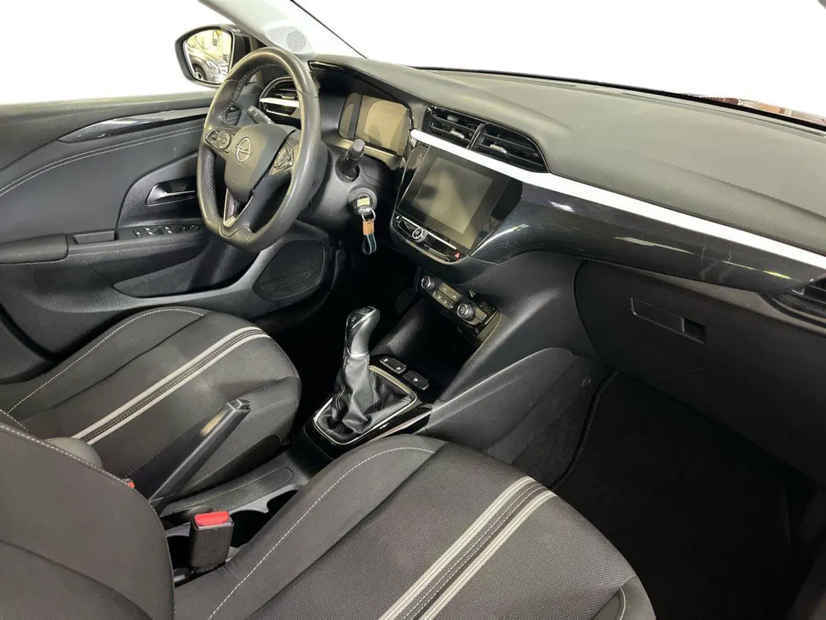 Opel Corsa usata a Bari (9)