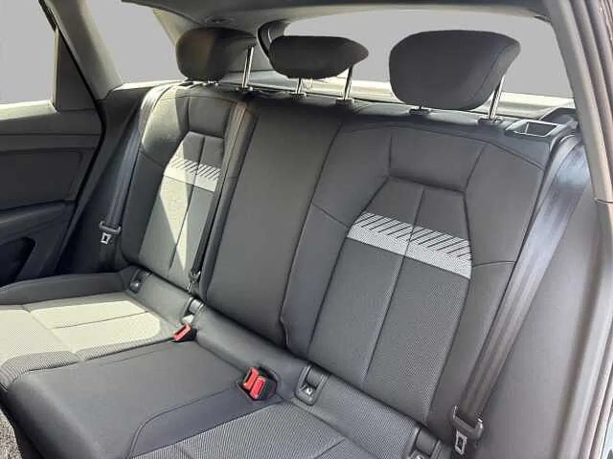 Audi Q4 nuova a Roma (11)