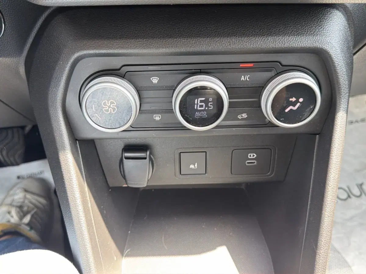 Dacia Sandero Stepway usata a Napoli (14)