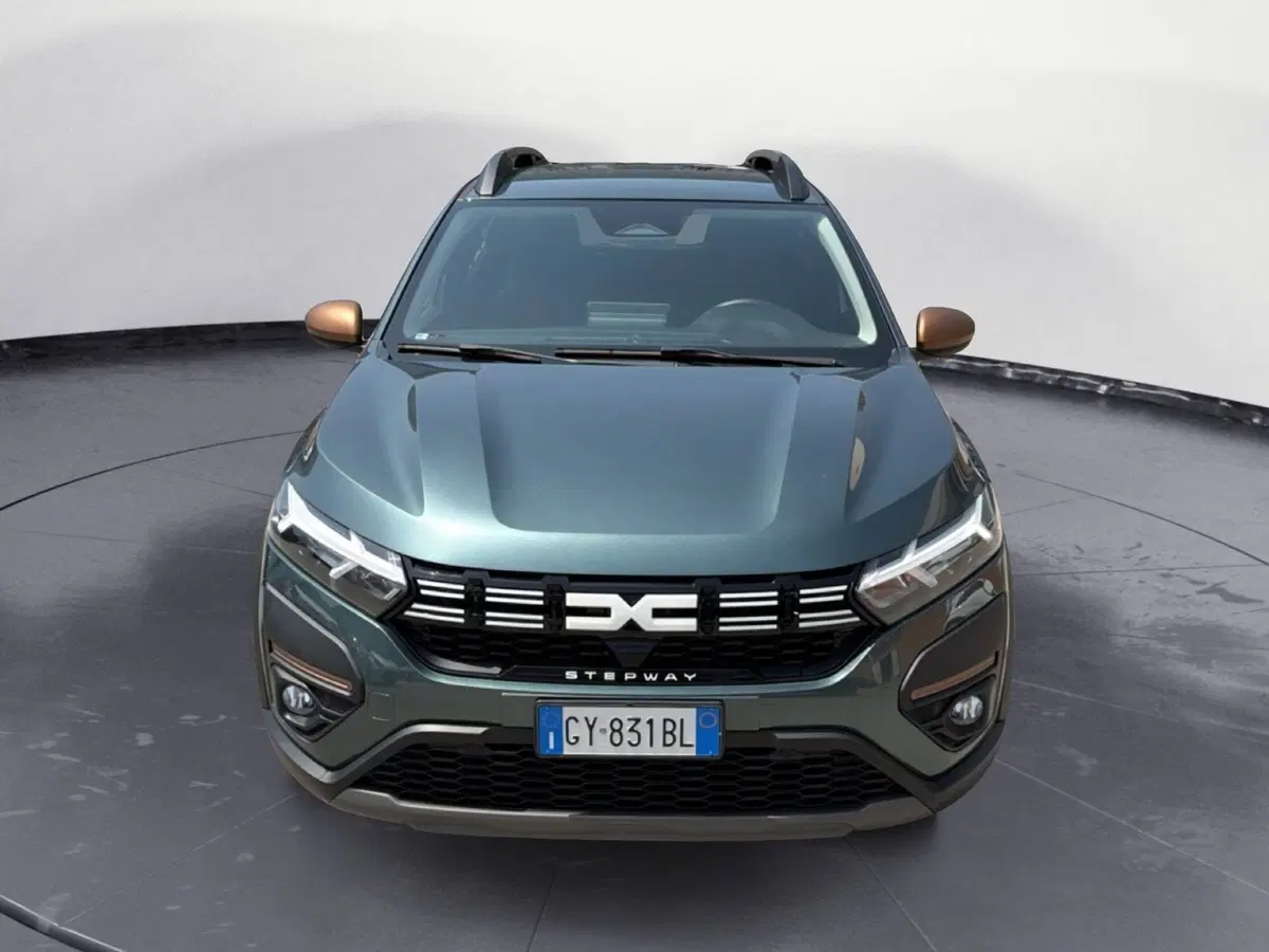Dacia Sandero Stepway usata a Napoli (5)