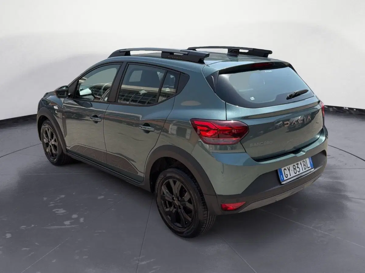 Dacia Sandero Stepway usata a Napoli (6)