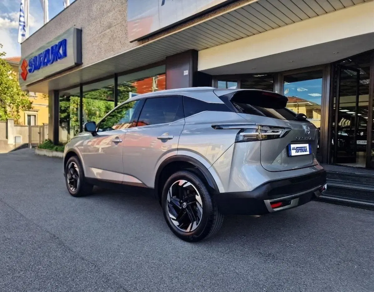 Nissan Qashqai usata a Milano (4)