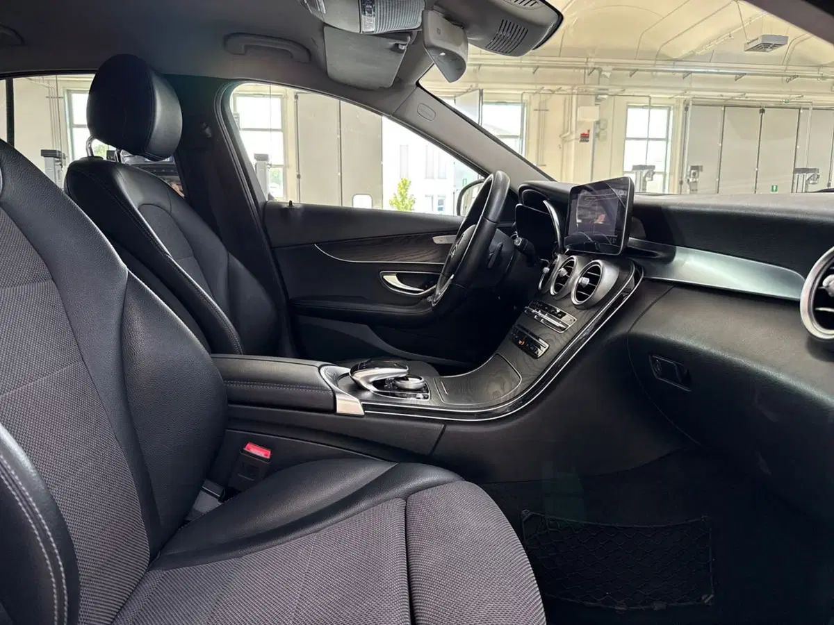 Mercedes-Benz Classe C usata a Rimini (10)