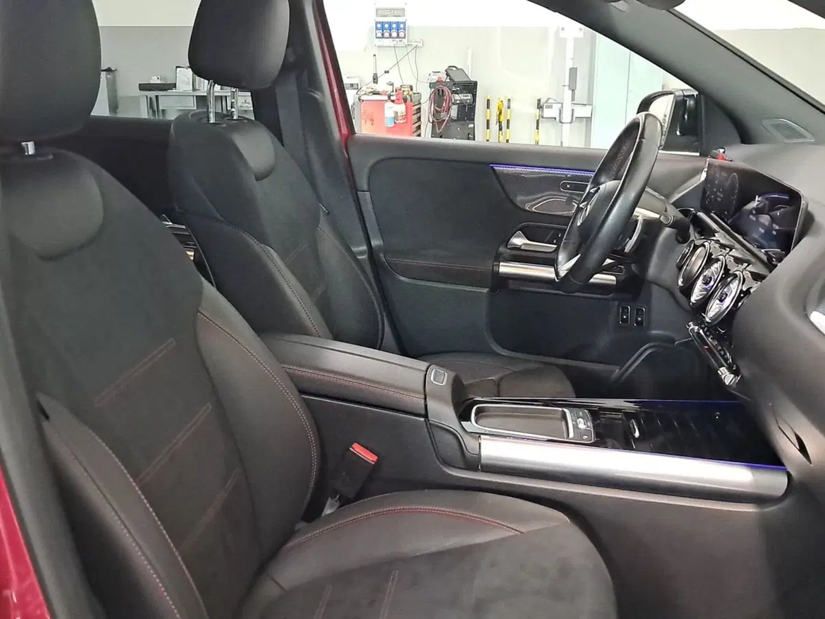 Mercedes-Benz GLA SUV usata a Rimini (13)