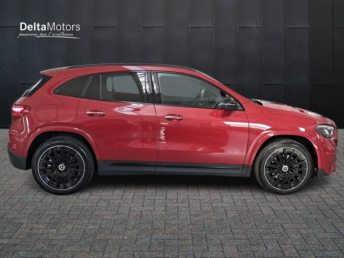 Mercedes-Benz GLA SUV usata a Rimini (4)