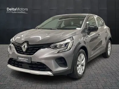 Renault Captur 1.0 tce Techno 90cv del 2022 usata a Montecosaro