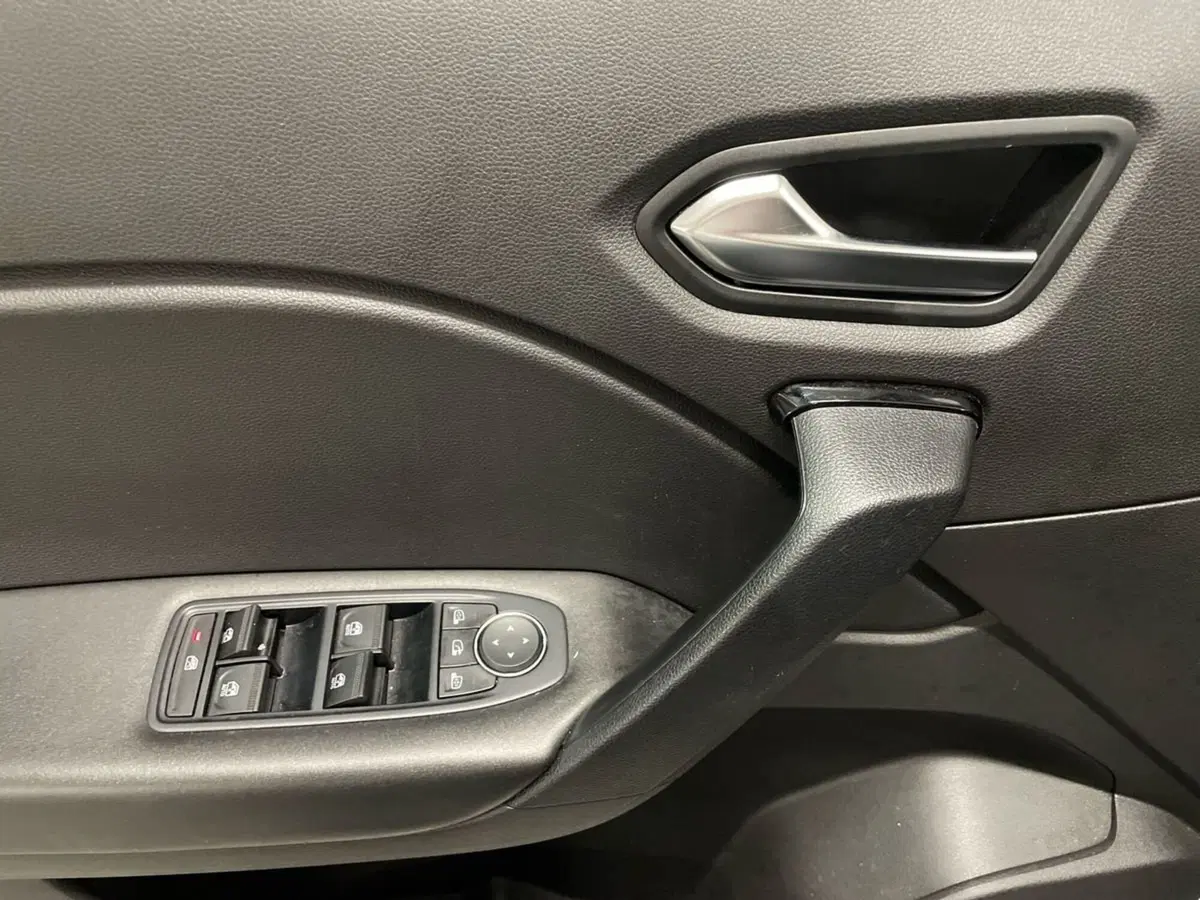 Renault Captur usata a Macerata (17)