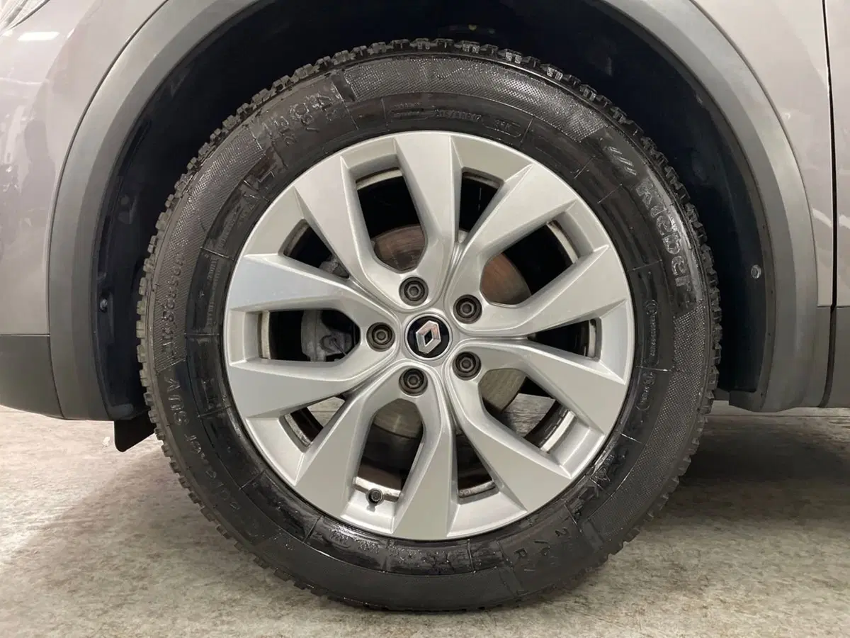 Renault Captur usata a Macerata (8)