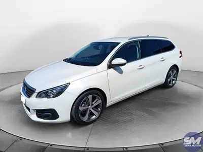 Peugeot 308 SW PureTech Turbo 130 S&amp;S EAT8 Allure Pack del 2019 usata a Siena