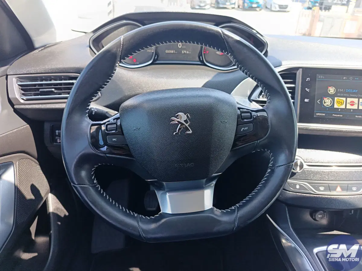 Peugeot 308 SW usata a Siena (16)