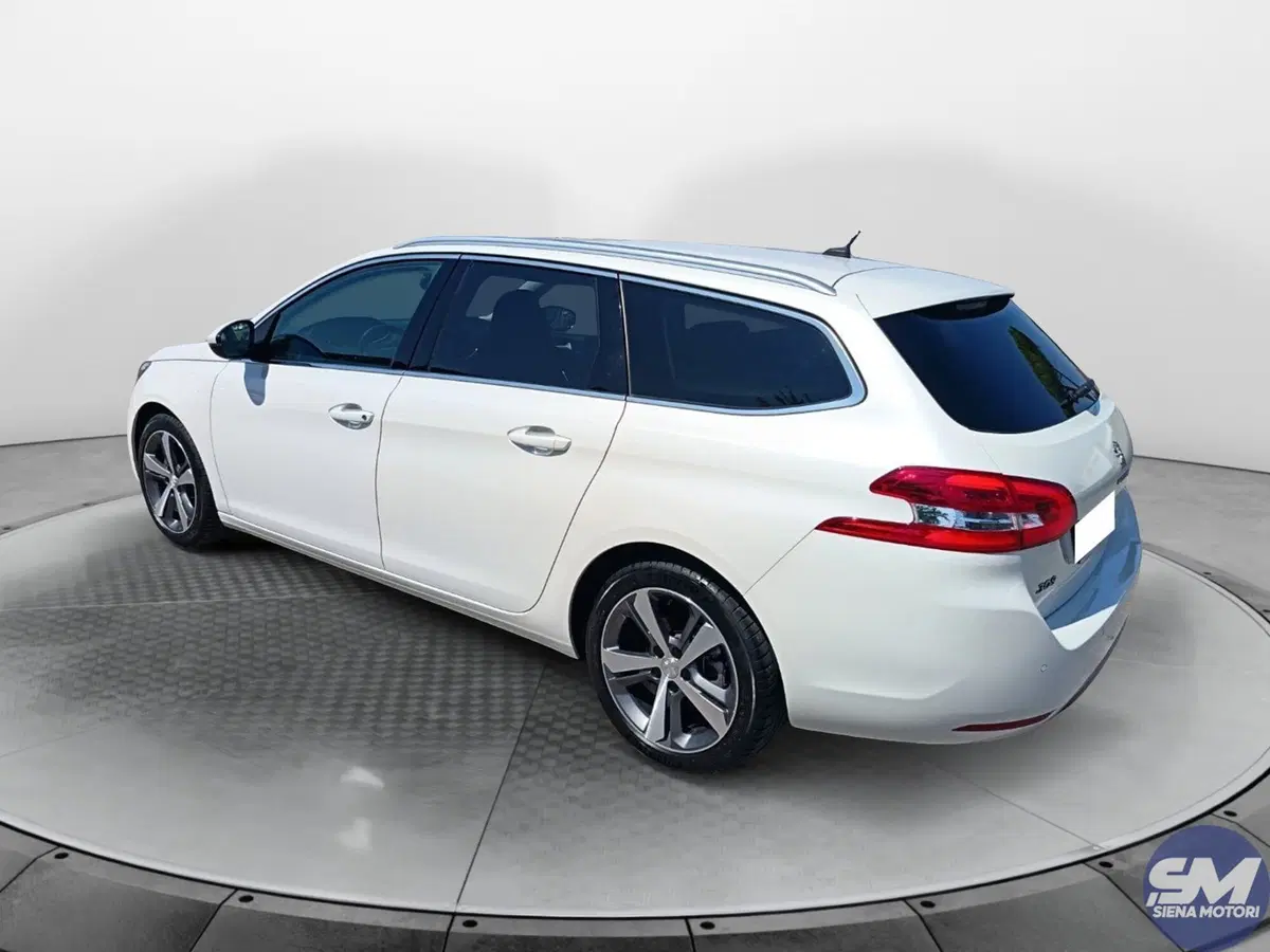Peugeot 308 SW usata a Siena (8)