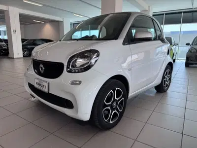 smart Fortwo 70 1.0 twinamic Passion del 2017 usata a Messina