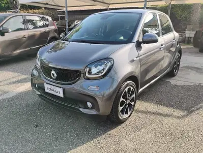 smart forfour forfour 90 0.9 Turbo twinamic Passion del 2017 usata a Messina