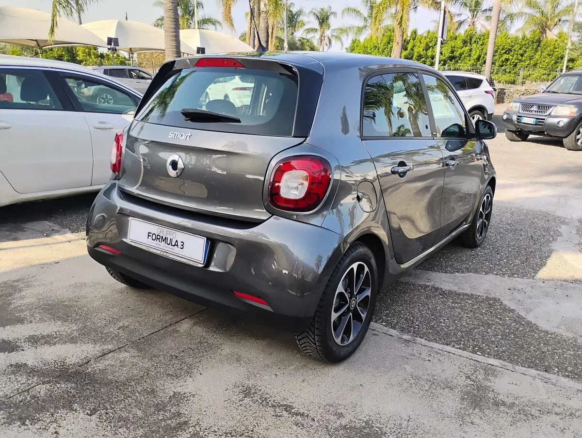 smart forfour usata a Messina (3)