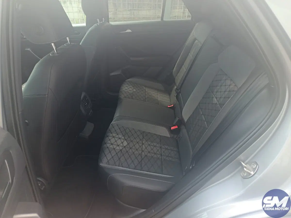 Volkswagen T-Roc usata a Siena (18)