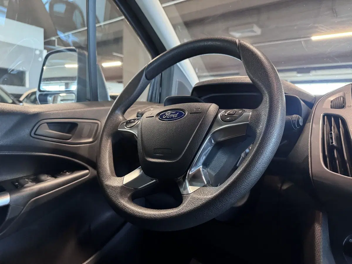 Ford Tourneo Connect usata a Messina (15)