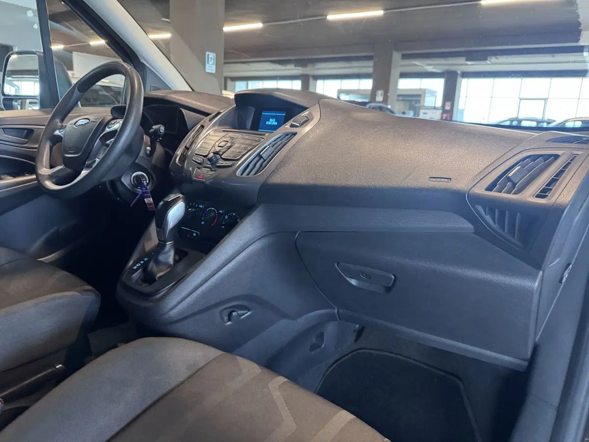 Ford Tourneo Connect usata a Messina (9)