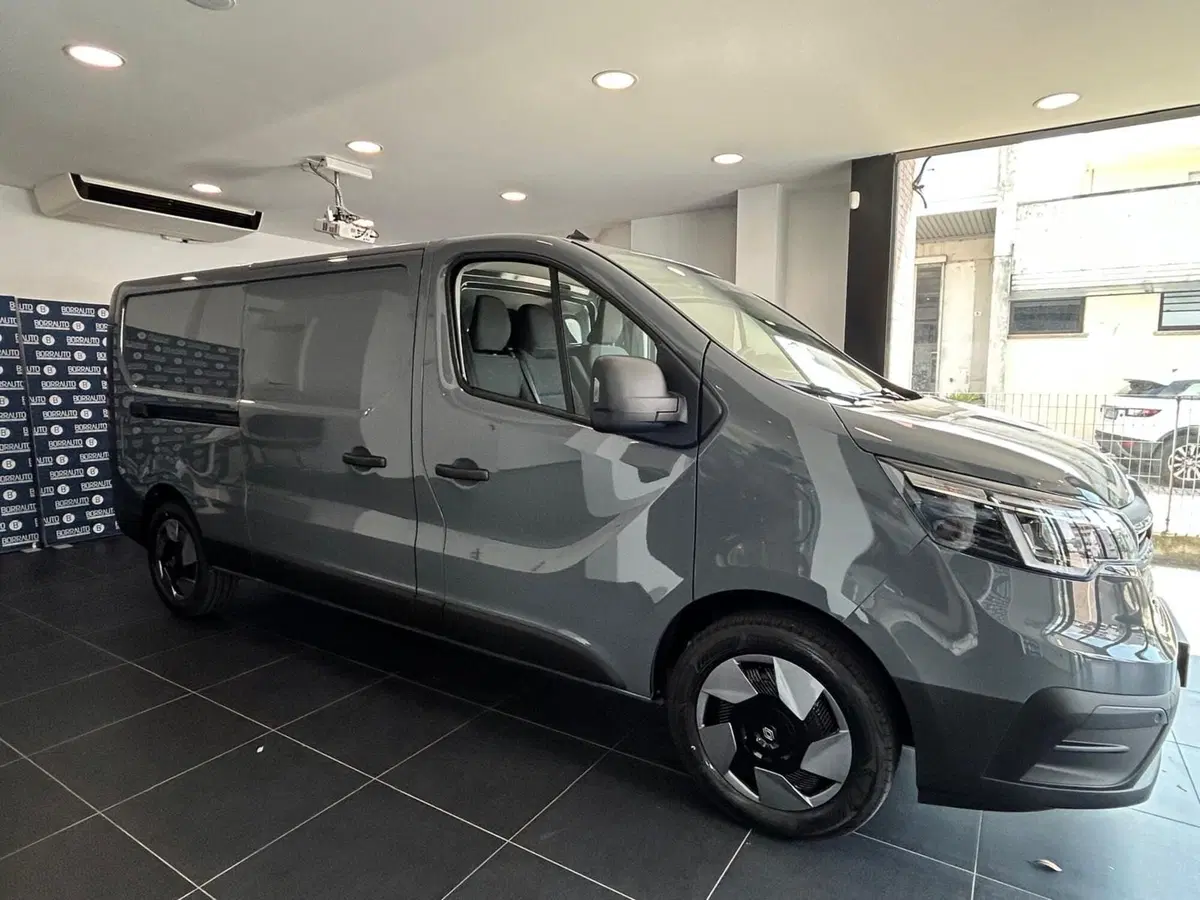 Renault Trafic Furgone nuova a Treviso (4)