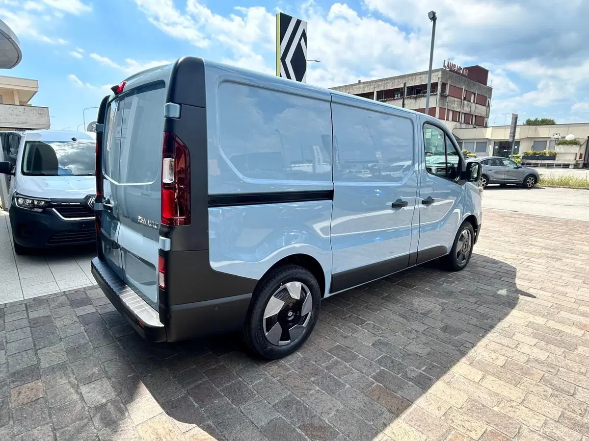 Renault Trafic Furgone nuova a Treviso (2)
